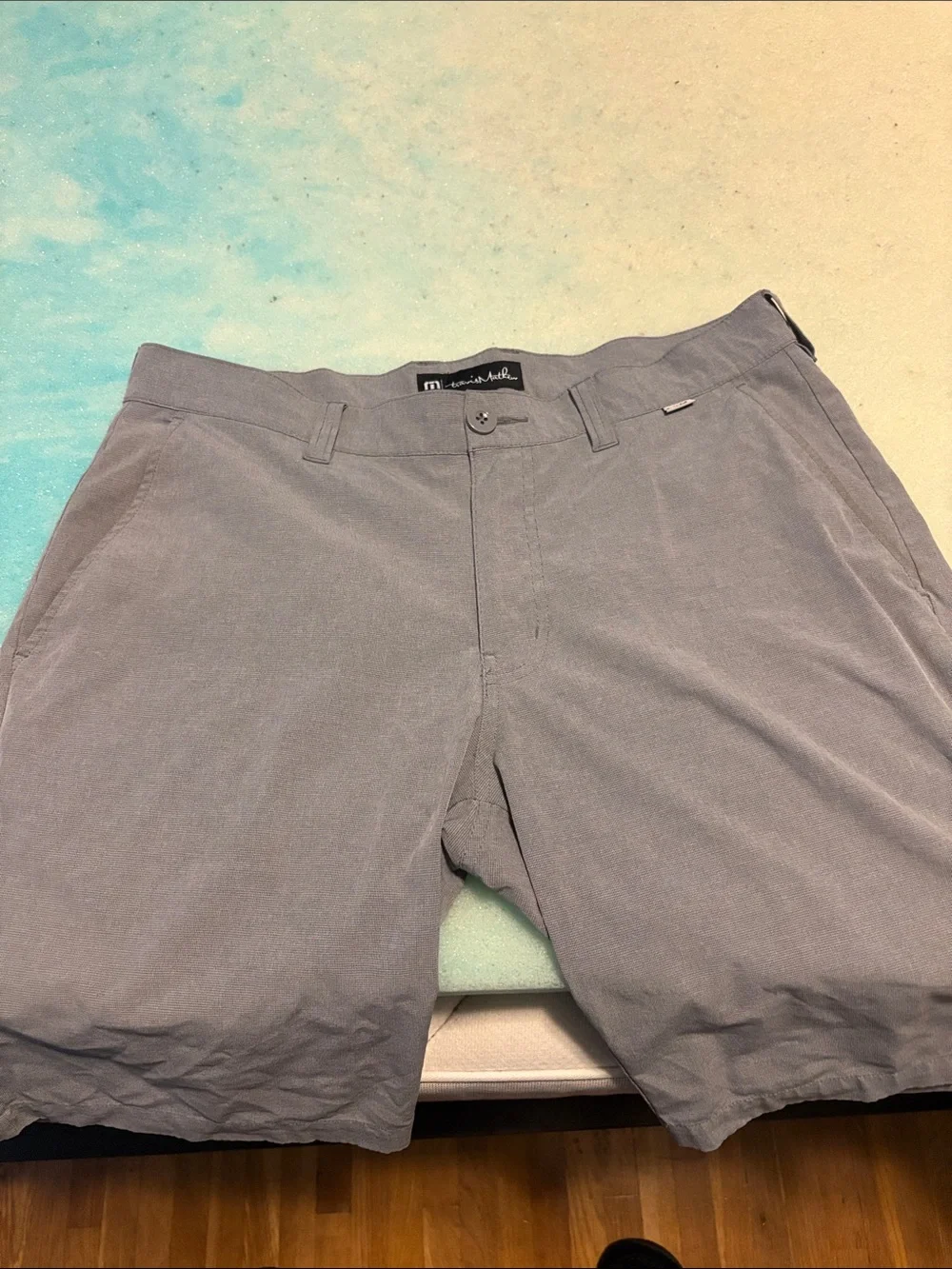 Travis Mathew Light Gray Flat-Front Men's Golf Shorts